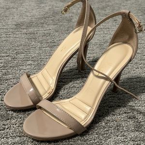 Pink heels